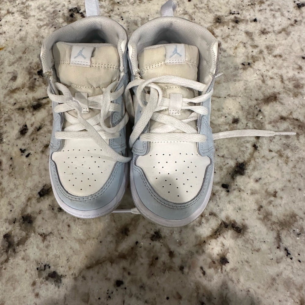 Jordan 1 Mid white and light blue with glittery swoosh